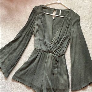 Sage romper
